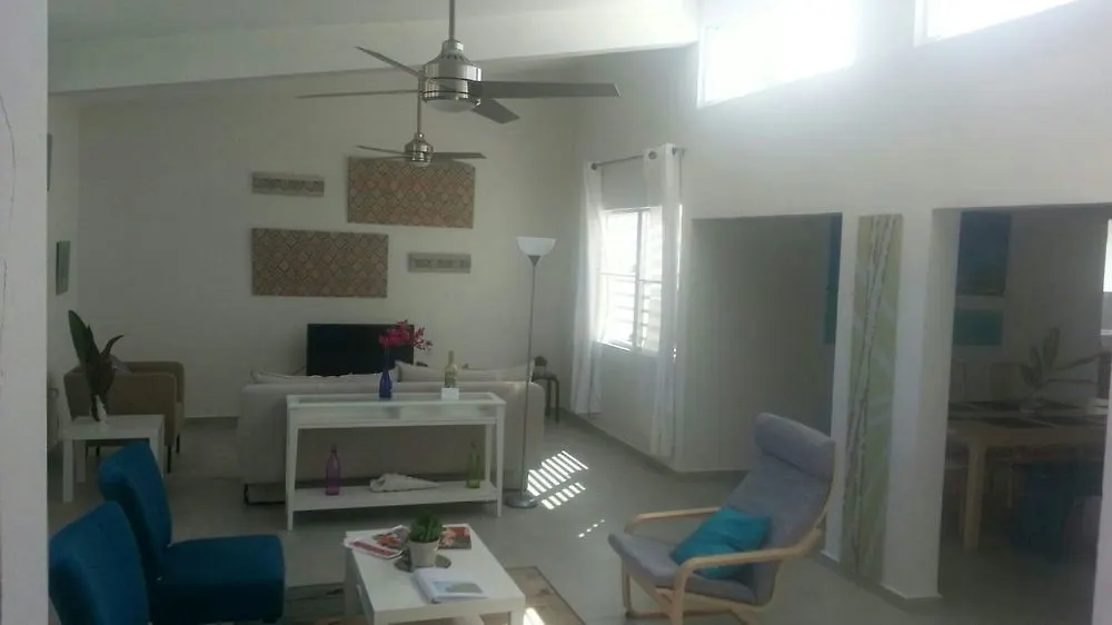 Hotel Dorado Centrally Located Guest House